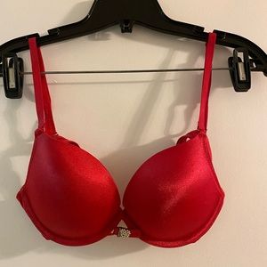 VICTORIAS SECRET  Sexy Little Things